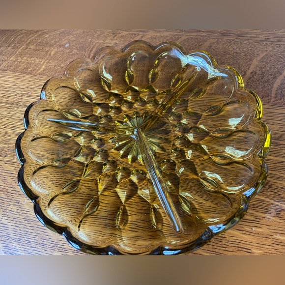 Anchor Hocking Divided Tray Amber Tri-Section Fairfield Glass Vintage Dish Tray - Picture 7 of 16